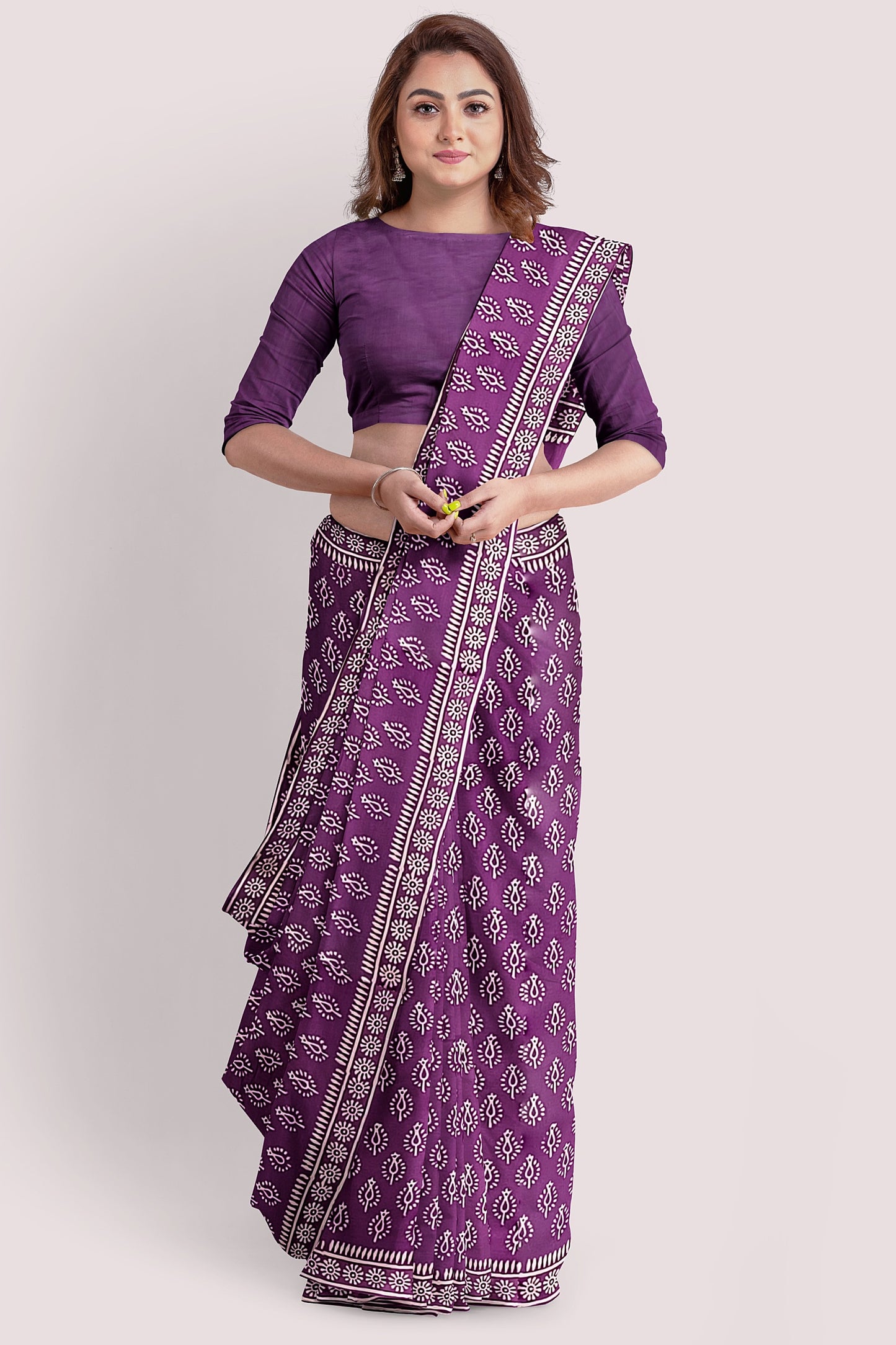 AARUNYA Block Printed Mul Cotton Saree