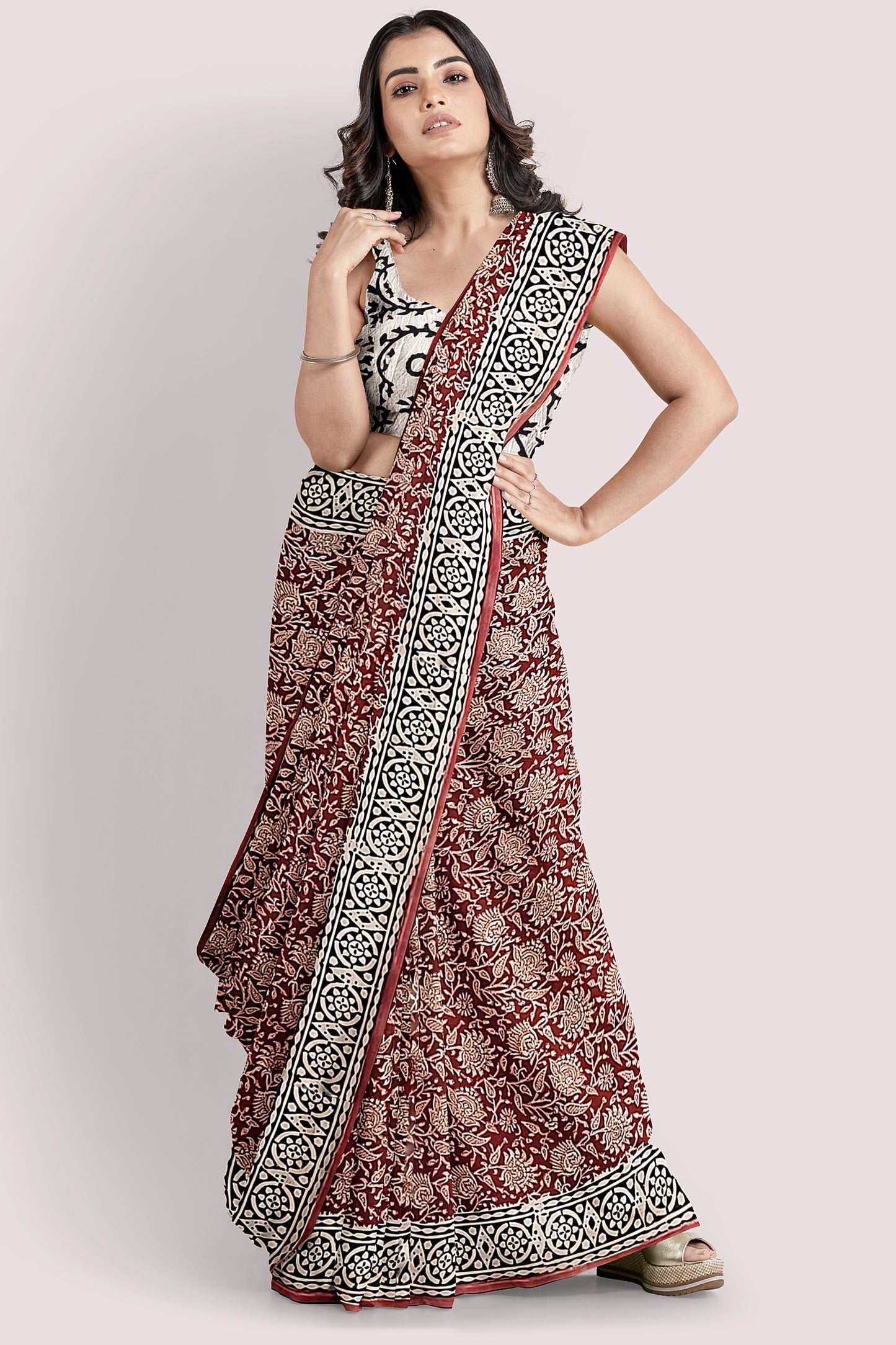 VRUSHTI Block Printed Mul Cotton Saree