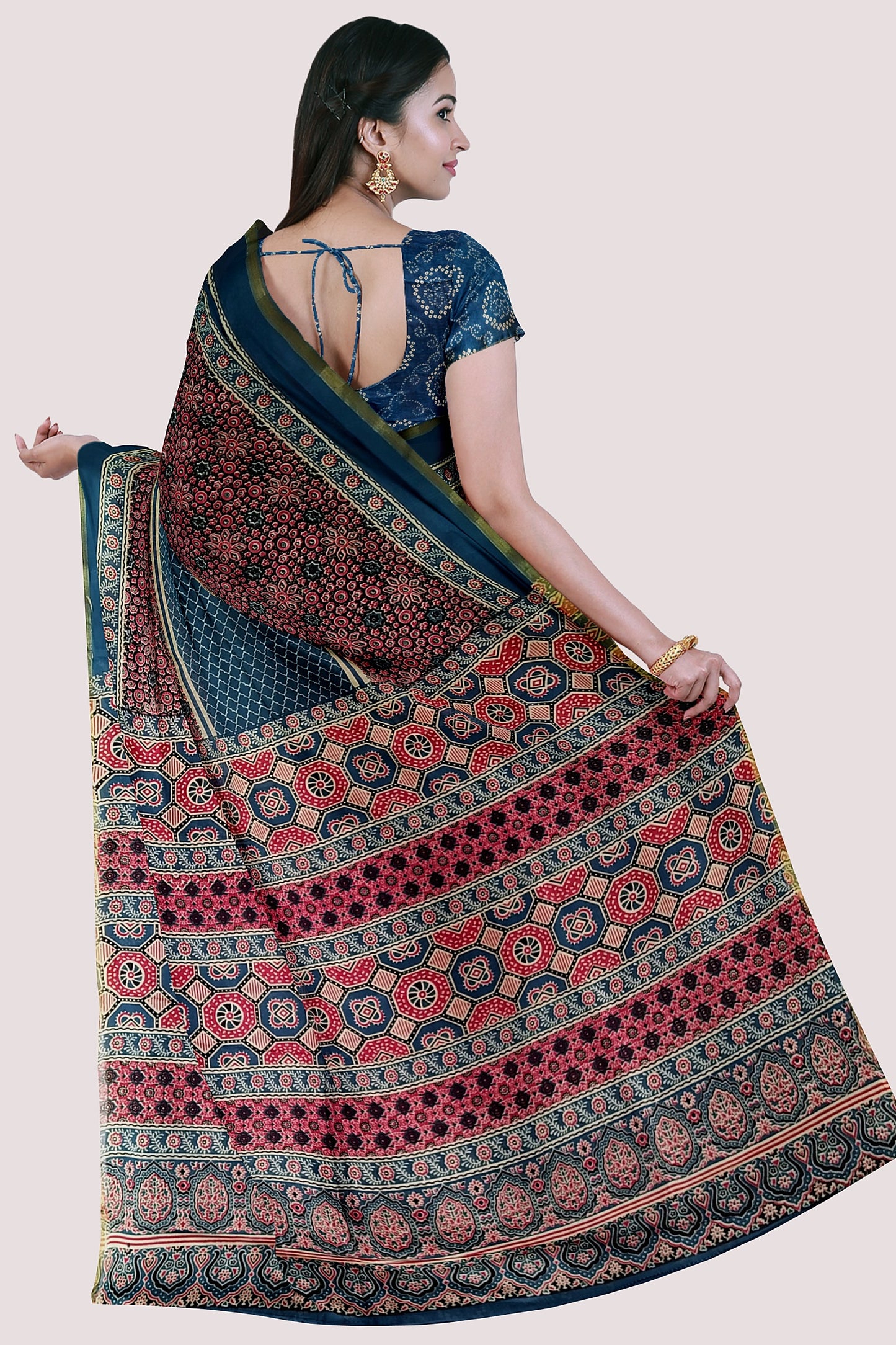 AABHA Block Printed Mul Cotton Saree With Sleek Zari Border