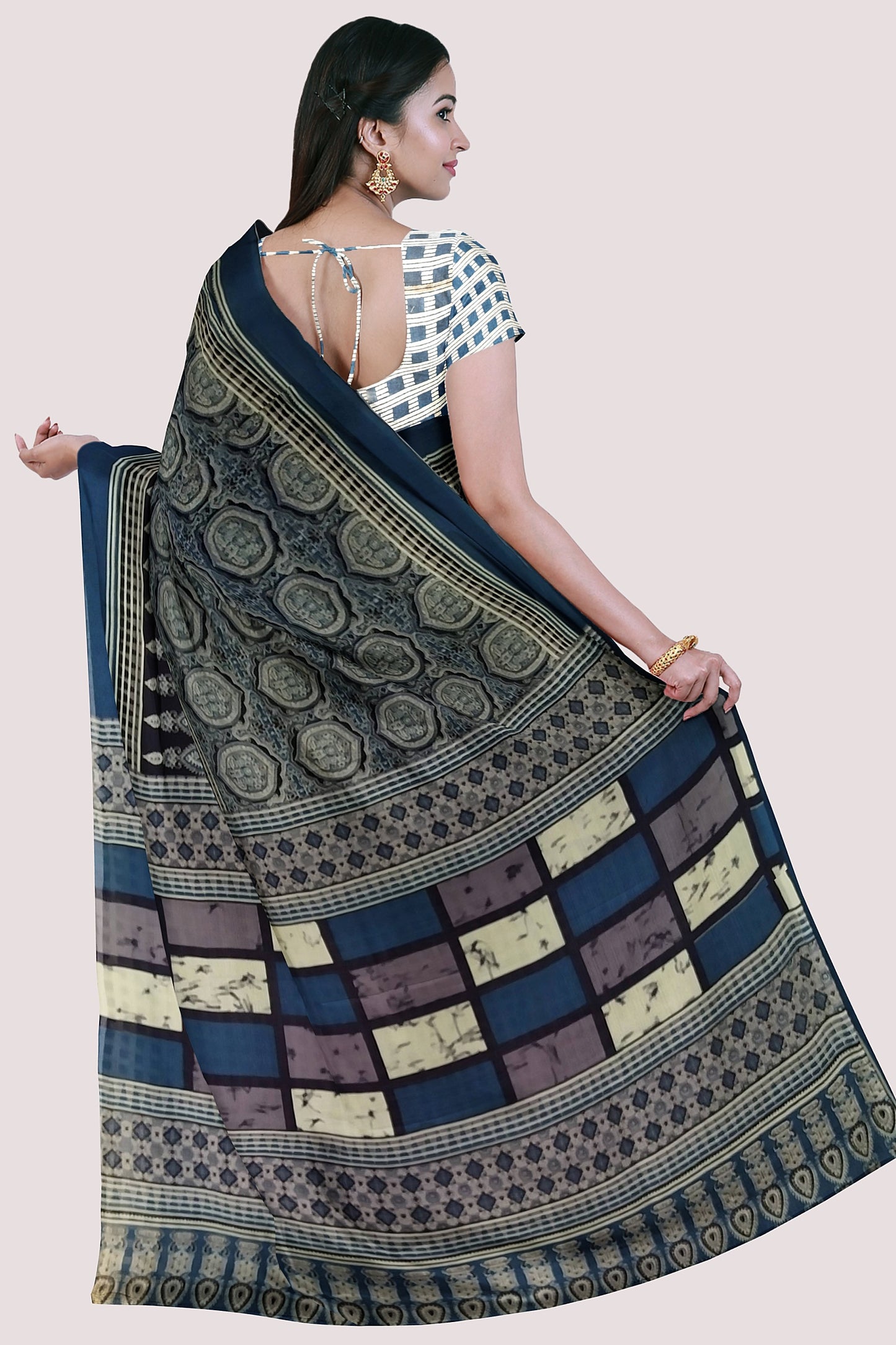 AALIA Block Printed Mul Cotton Saree
