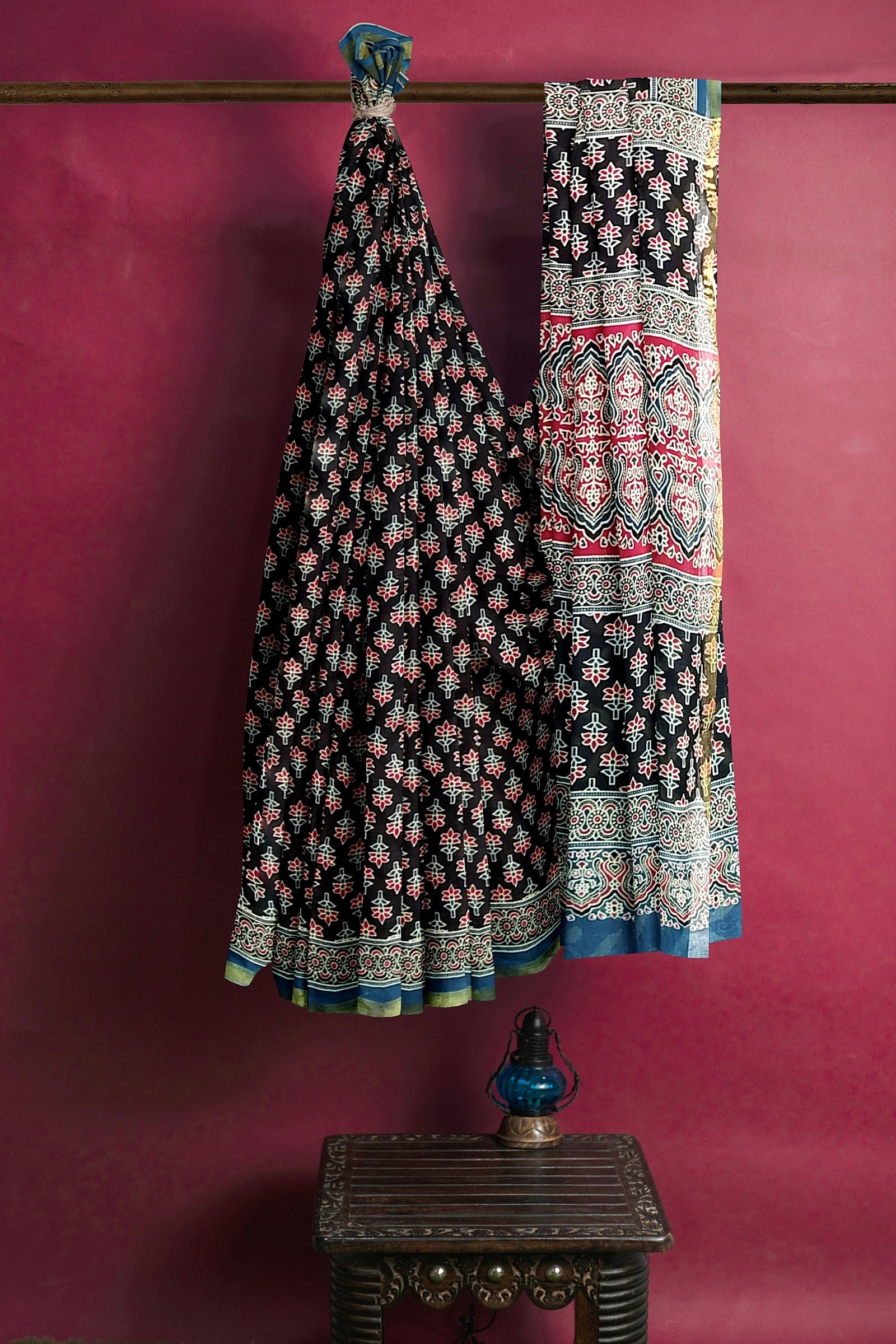AANANDITA Block Printed Mul Cotton Saree With Sleek Zari Border