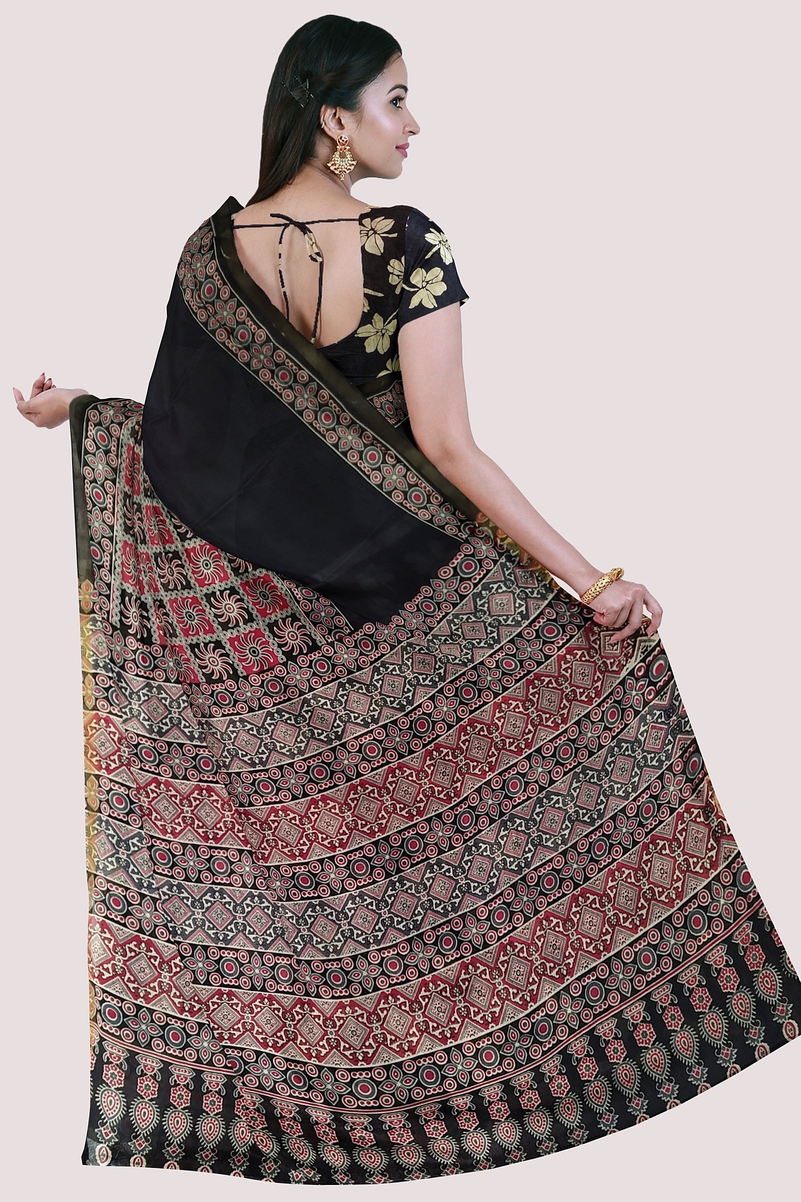 BAANI Block Printed Mul Cotton Saree With Sleek Zari Border