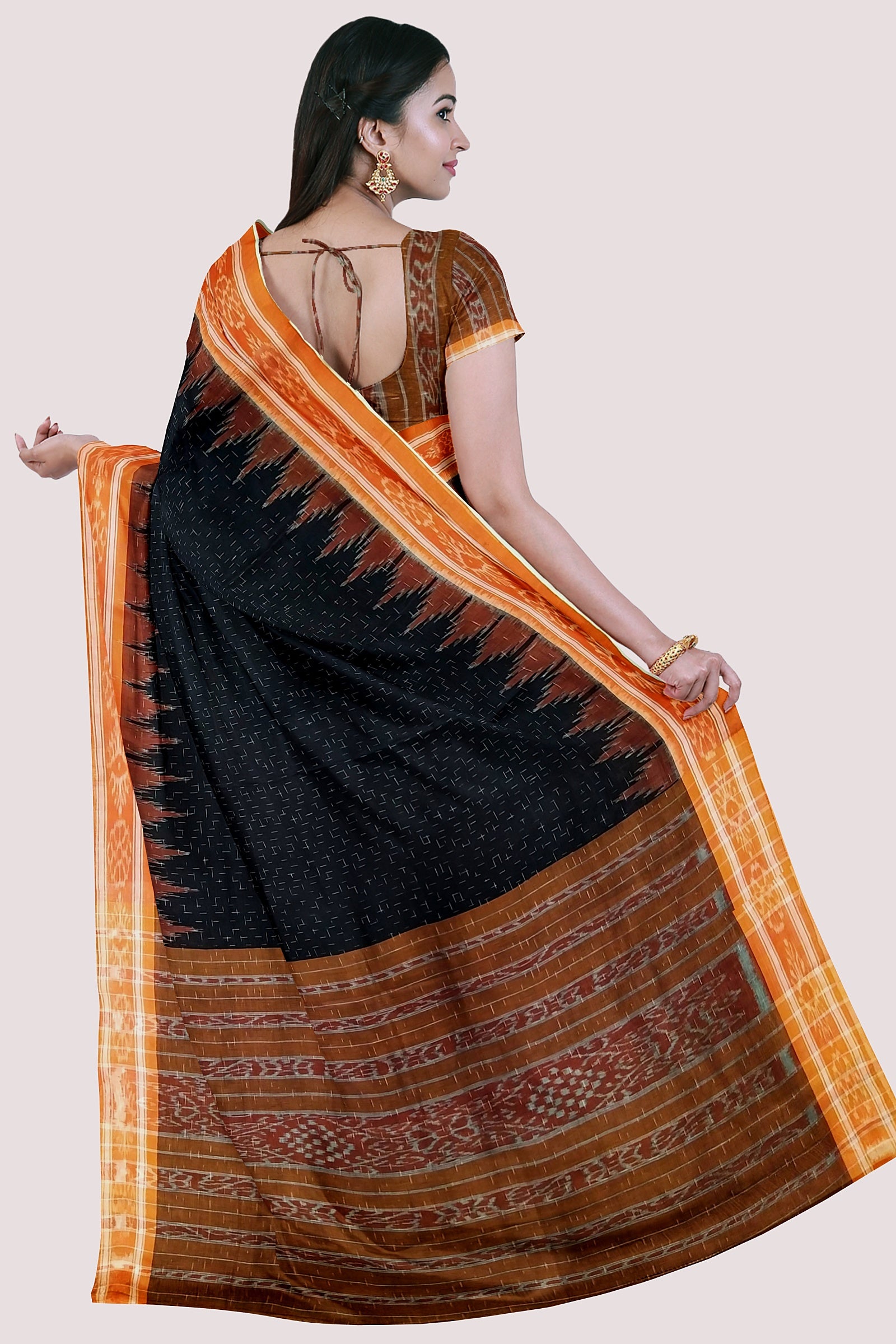 Black Ocean Soft Cotton Handloom Saree Vaagmi world