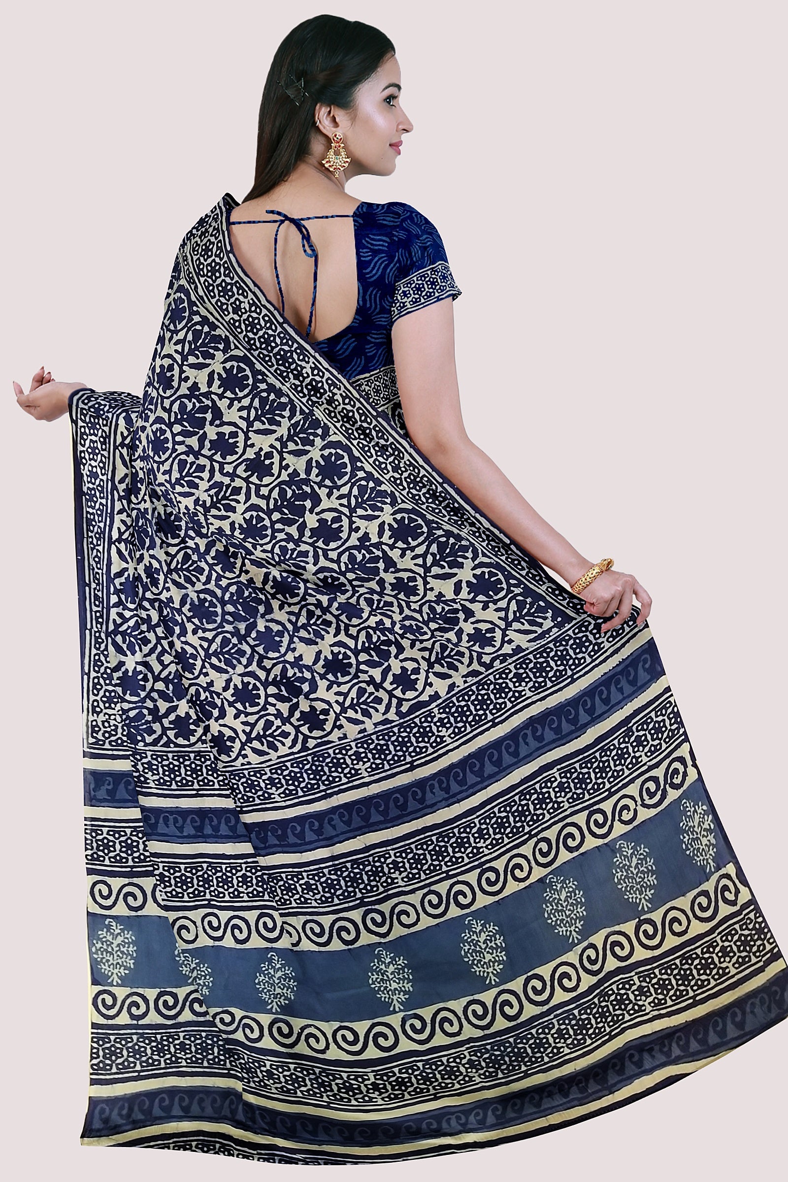 VAAGMI WORLD Handblock Print Mul Cotton Saree