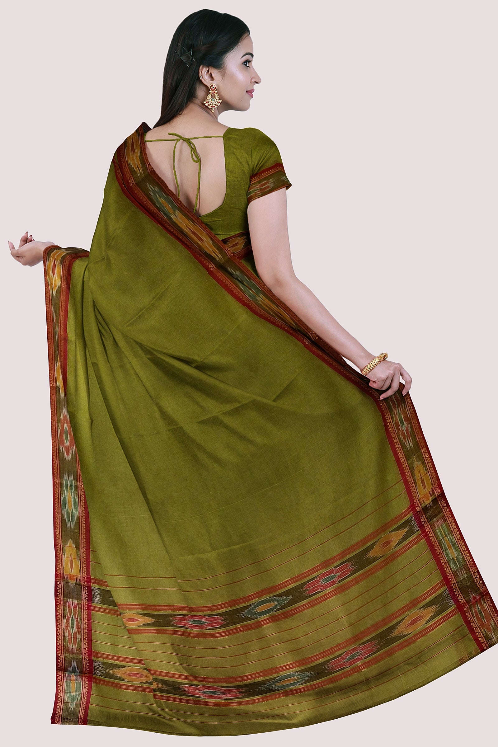 CHAKORI Pochampalli Cotton Handloom Saree