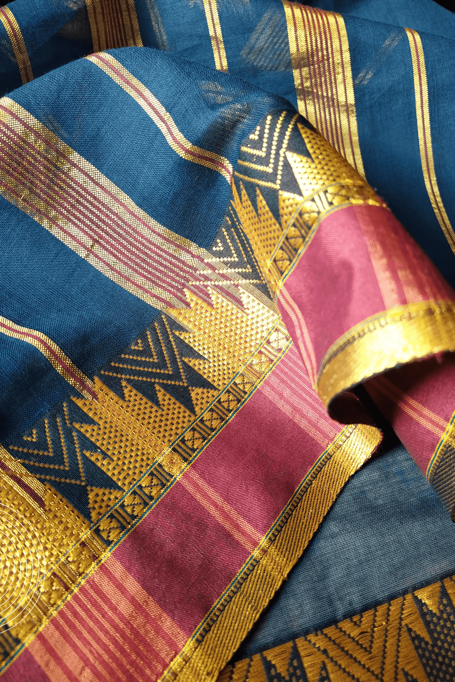GAARGI South Cotton Handloom Saree