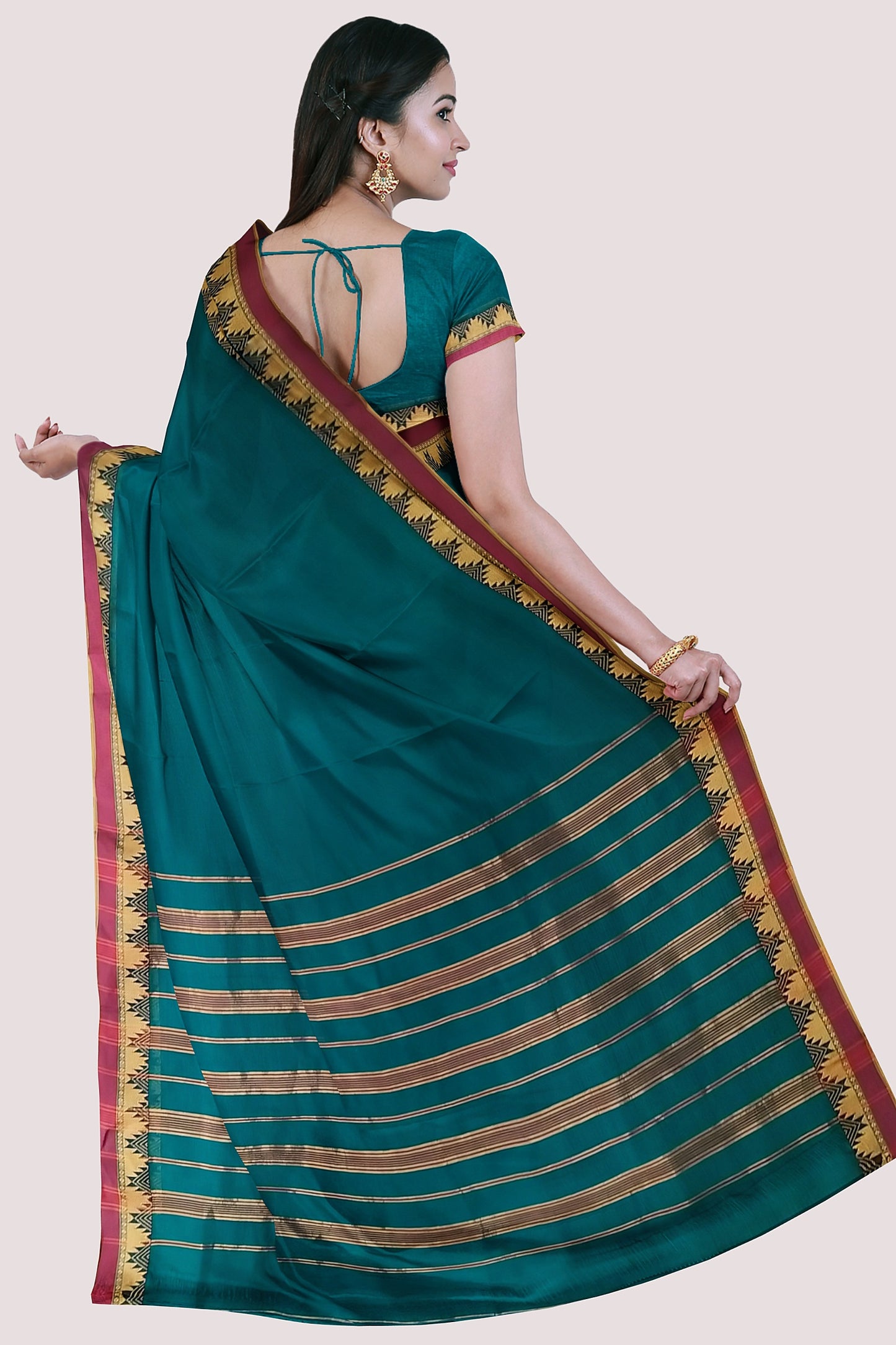 IHITA South Cotton Handloom Saree