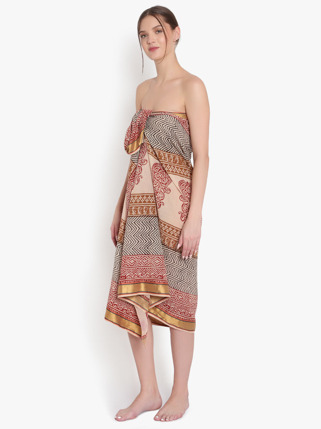 Vaagmi World Sarong With Zari Border