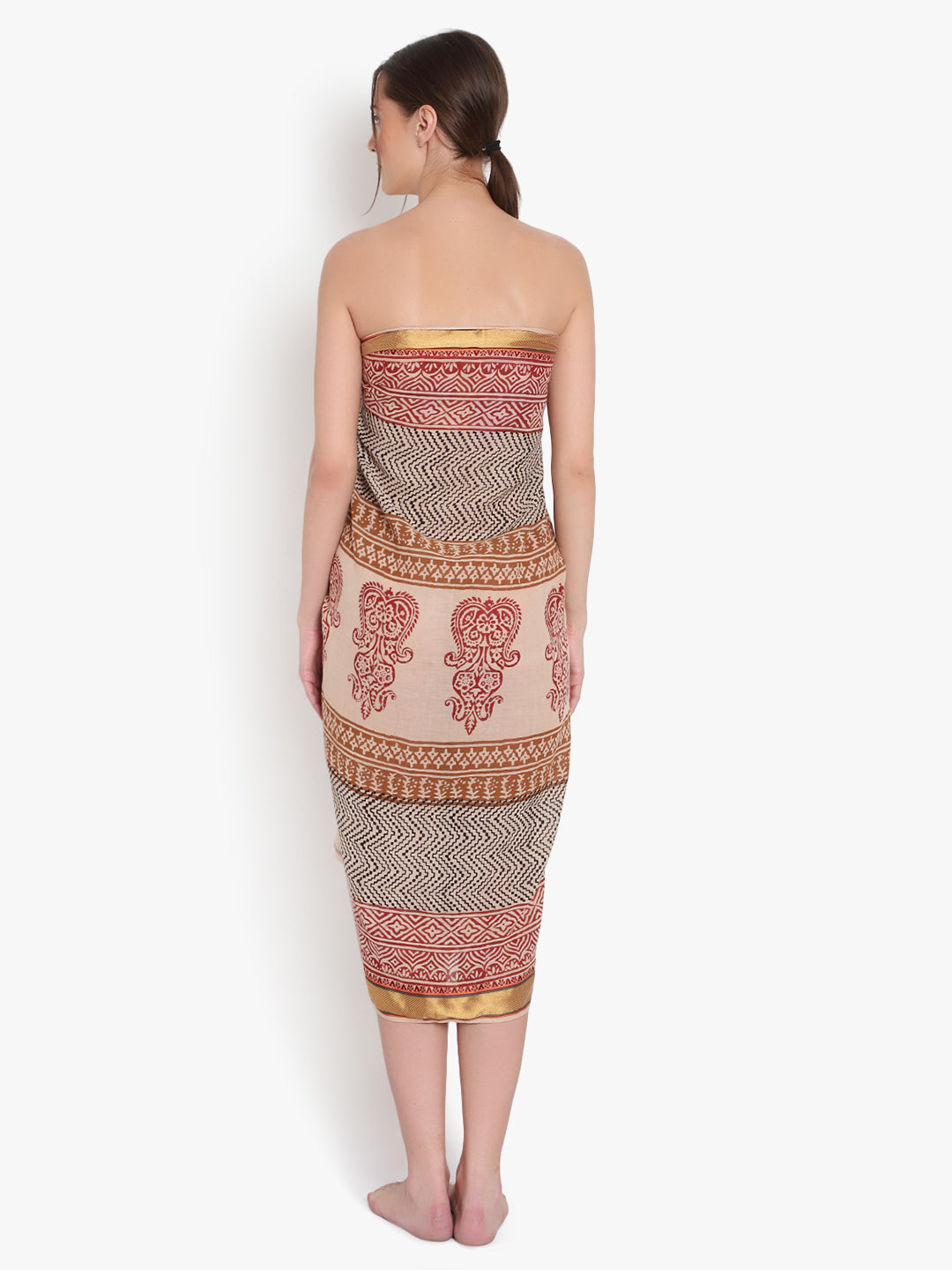 Vaagmi World Sarong With Zari Border
