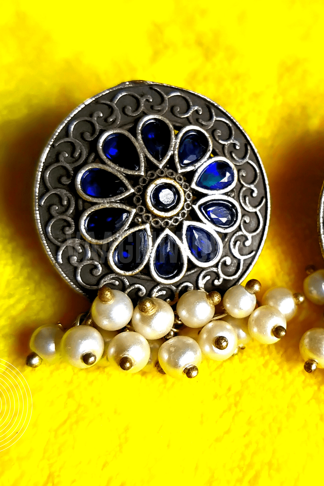 CHAITRAVI Silver Oxidized Stud