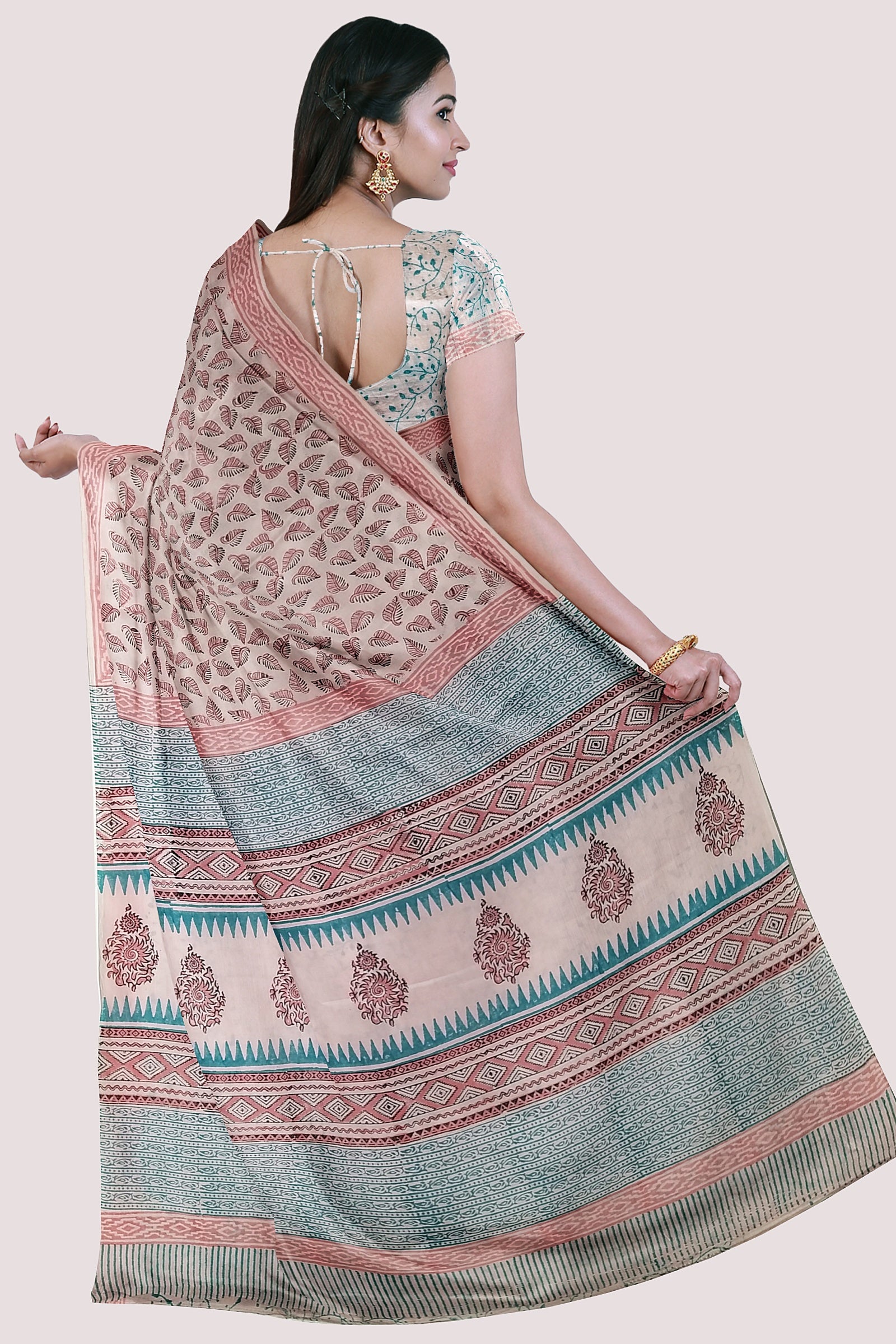 VAAGMI WORLD COTTON HANDBLOCK SAREE