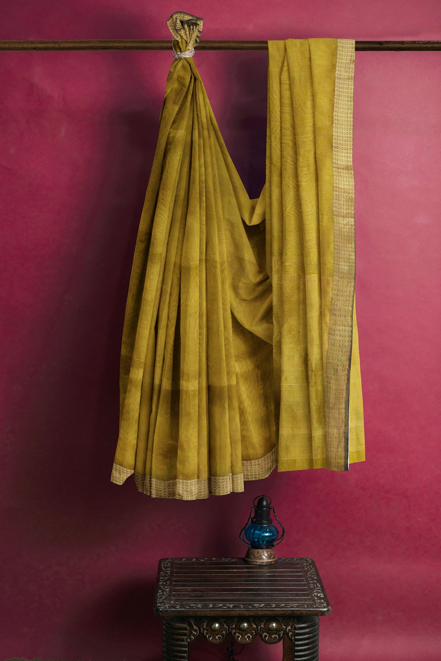 Vaagmi Exclusive Lemon Yellow Color Silk Cotton Maheshwari Saree