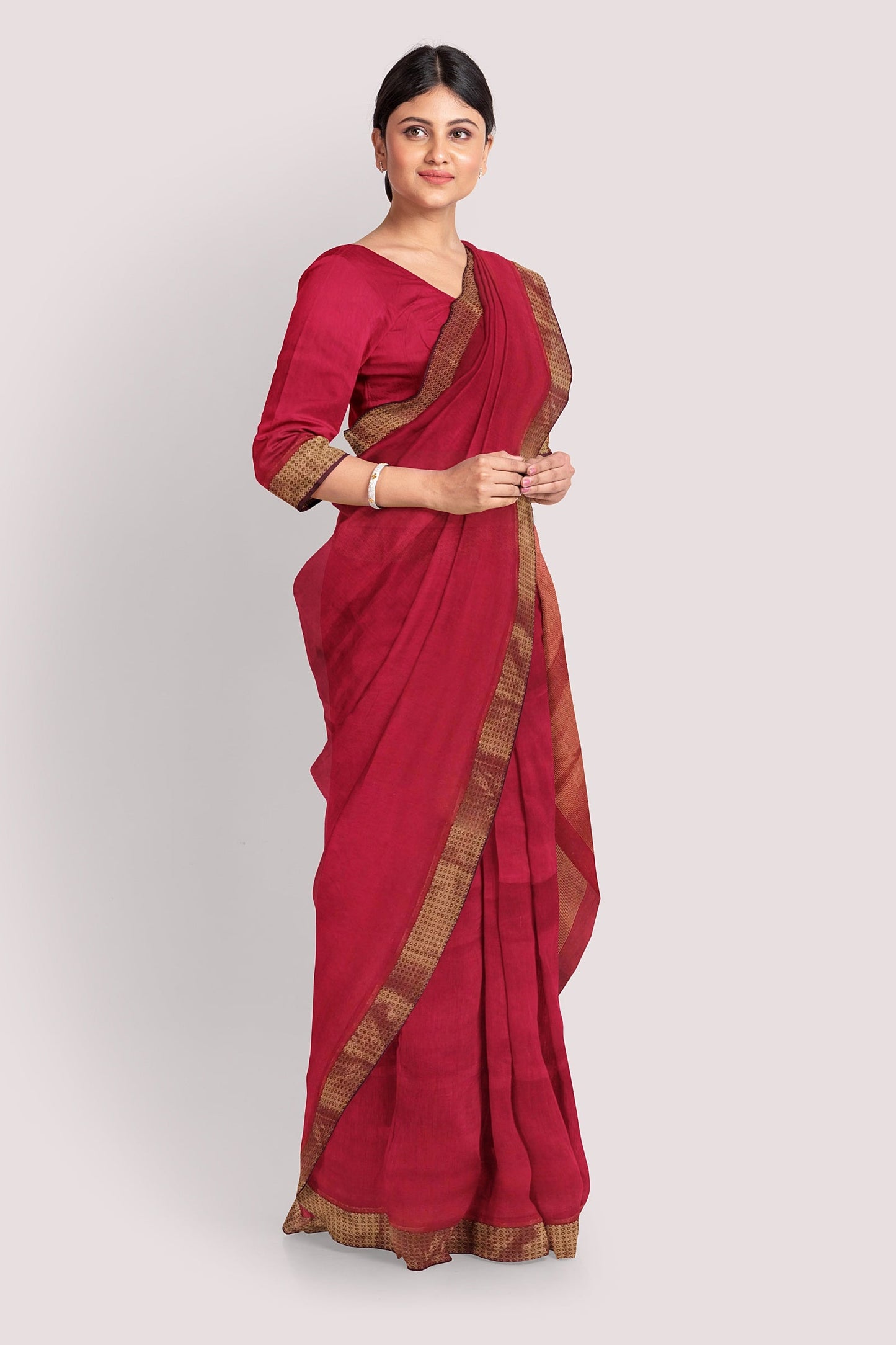 VAAGMI WORLD MAHESHWARI HANDLOOM SAREE