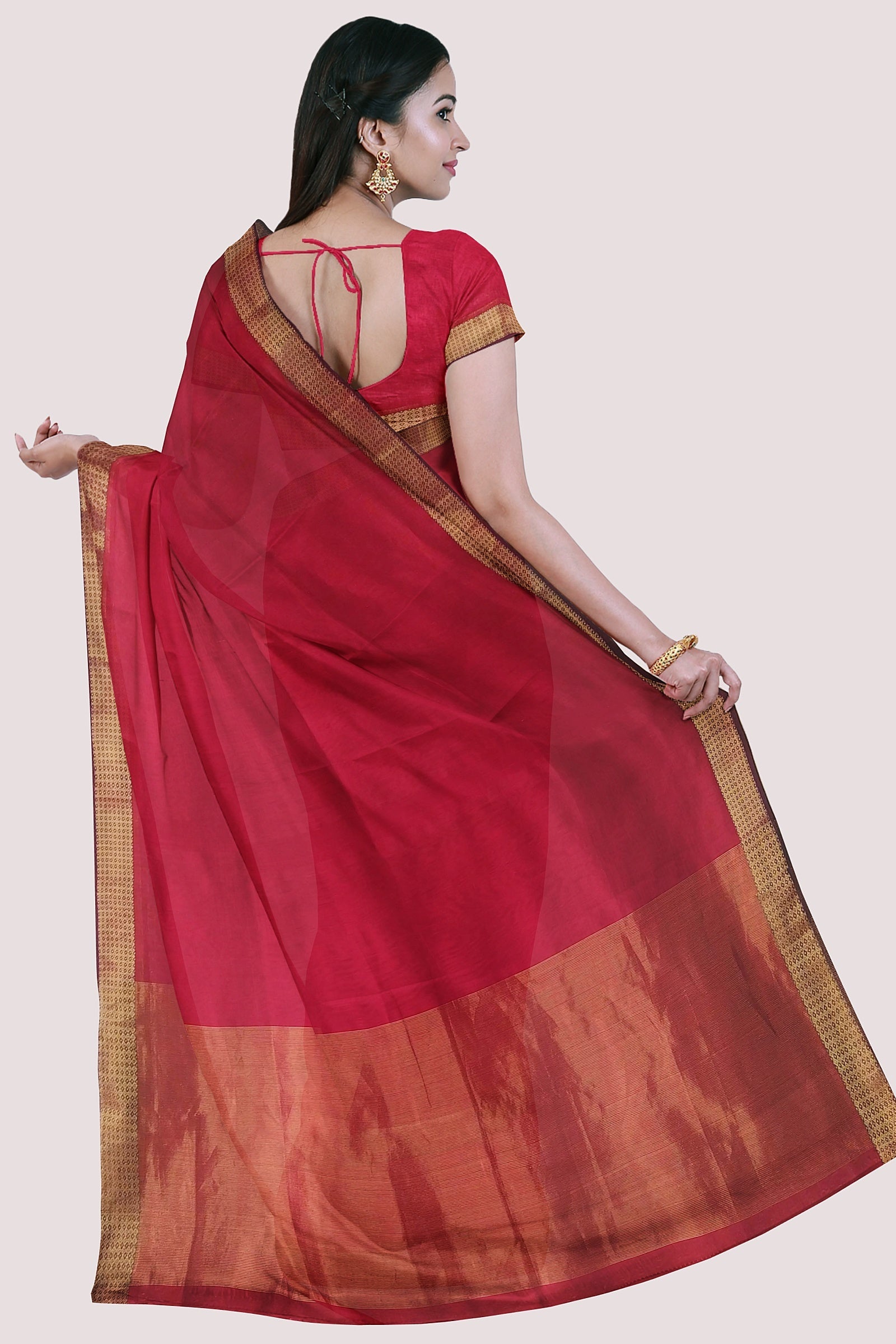 VAAGMI WORLD MAHESHWARI HANDLOOM SAREE
