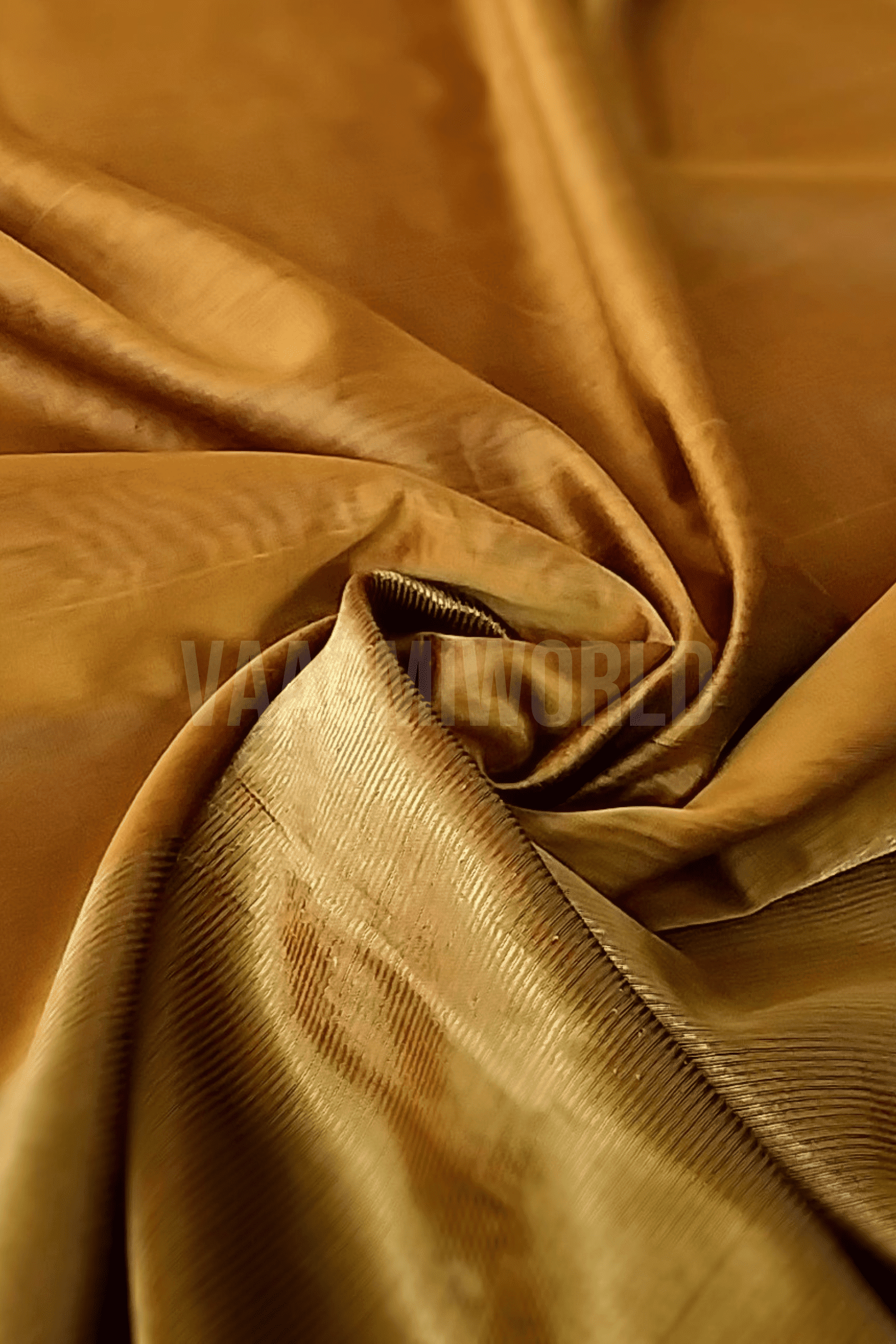 VAAGMI WORLD MAHESHWARI HANDLOOM SILK COTTON SAREE