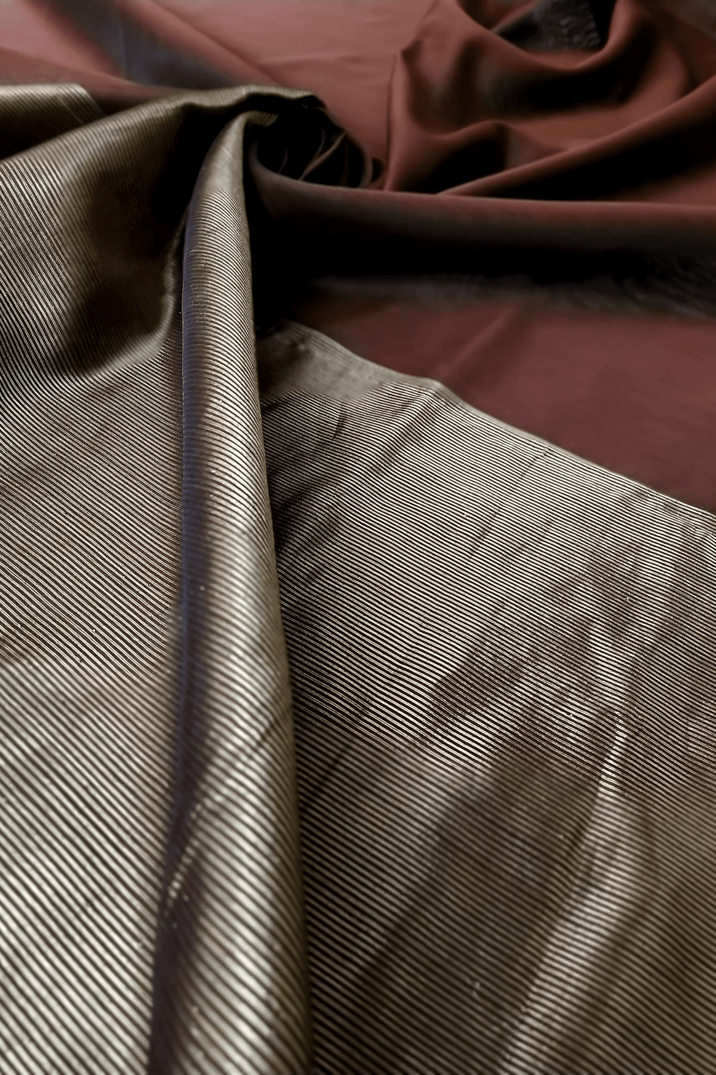 VAAGMI WORLD MAHESHWARI HANDLOOM SILK COTTON SAREE