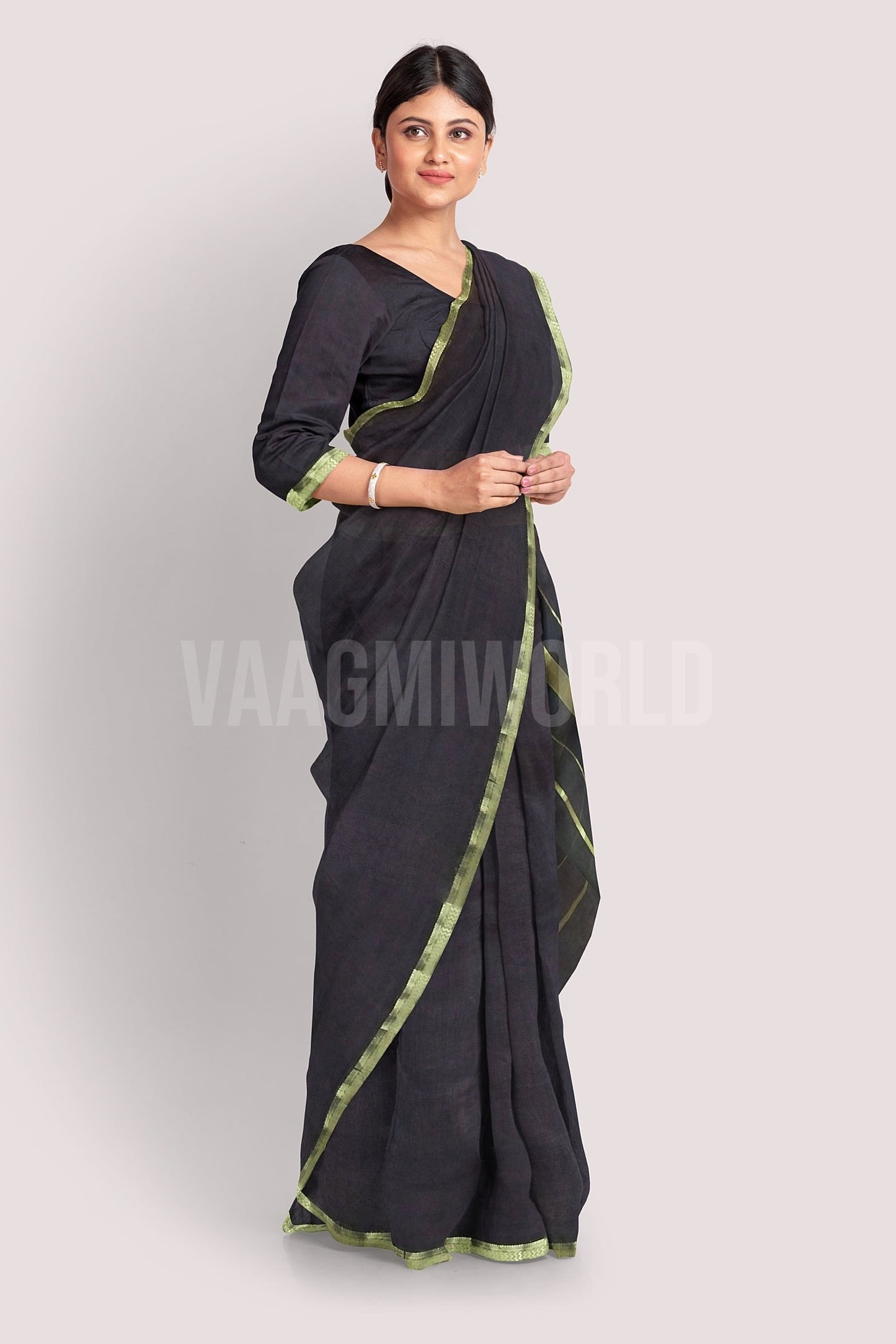 Vaagmi Exclusive Dual Shade Silk Cotton Maheshwari Saree