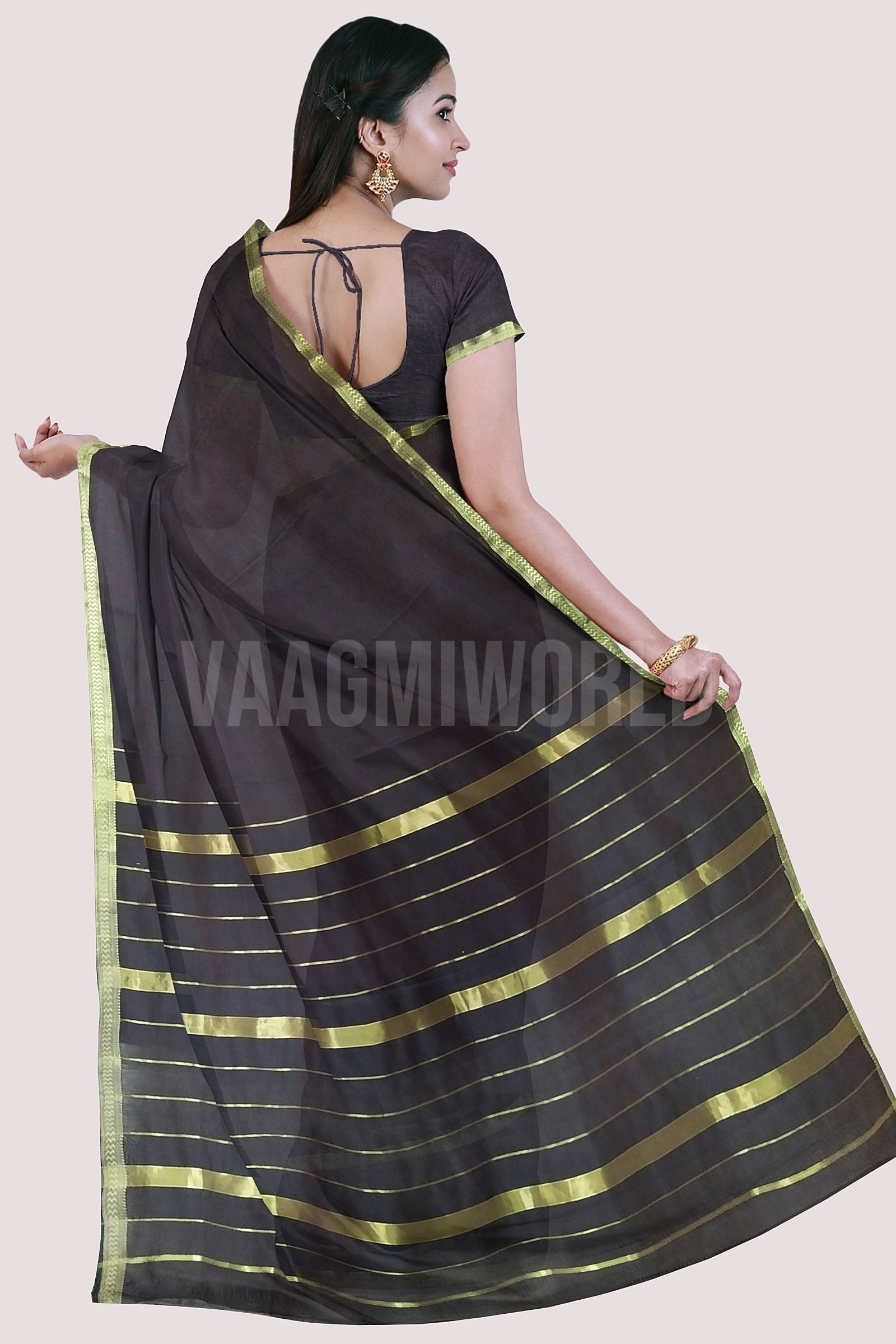 Vaagmi Exclusive Dual Shade Silk Cotton Maheshwari Saree
