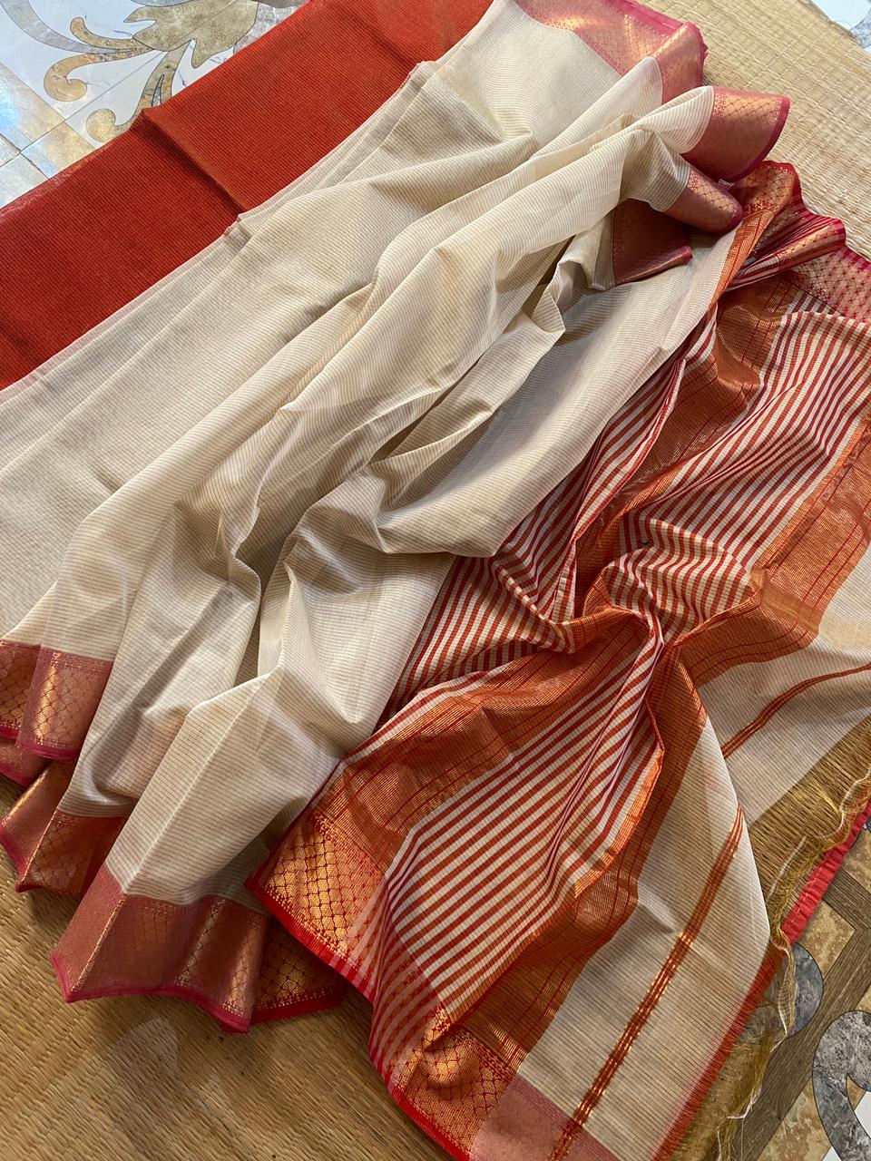 Behtareen Laal Silk Cotton Maheshwari Saree