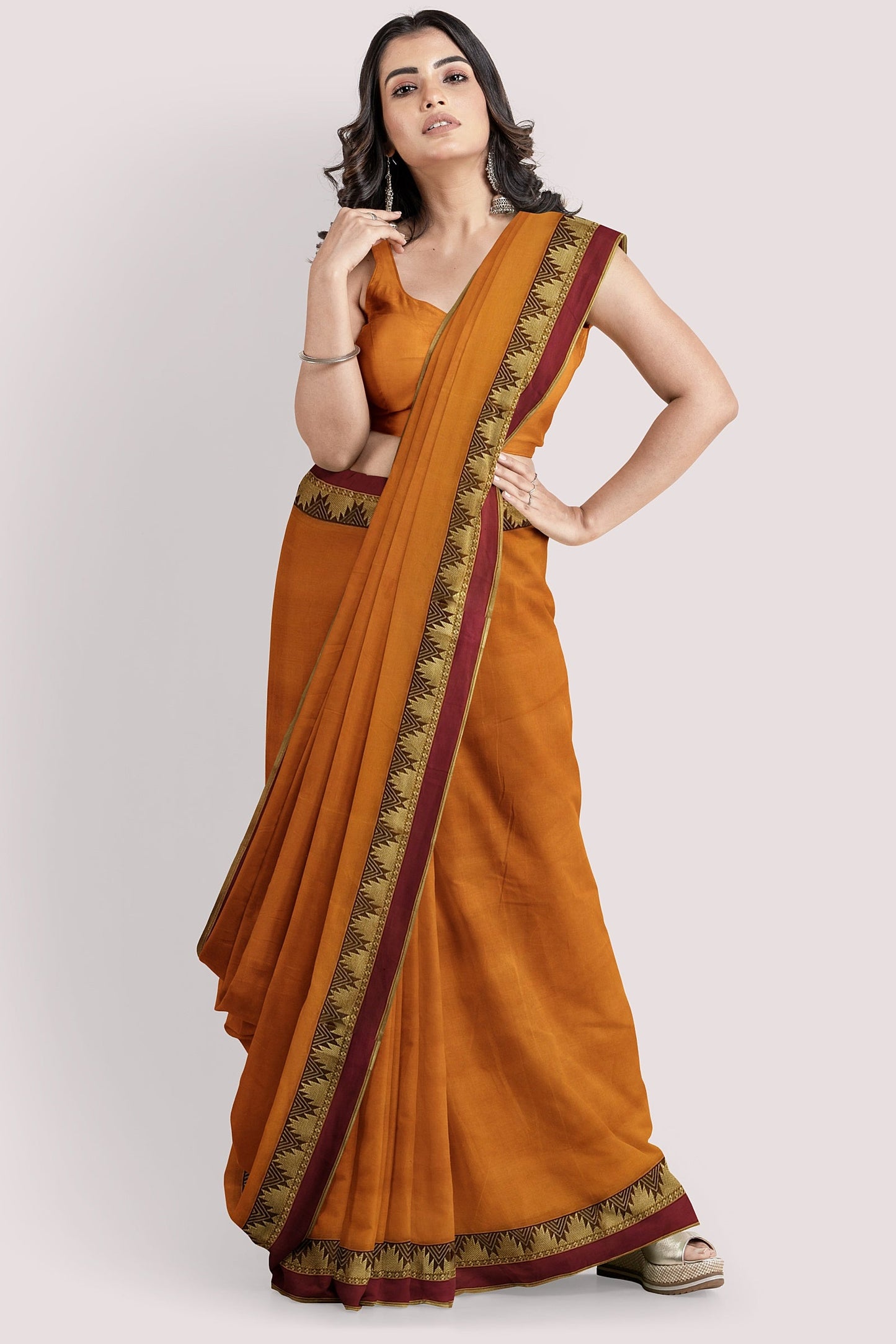 AADRIKA South Cotton Handloom Saree