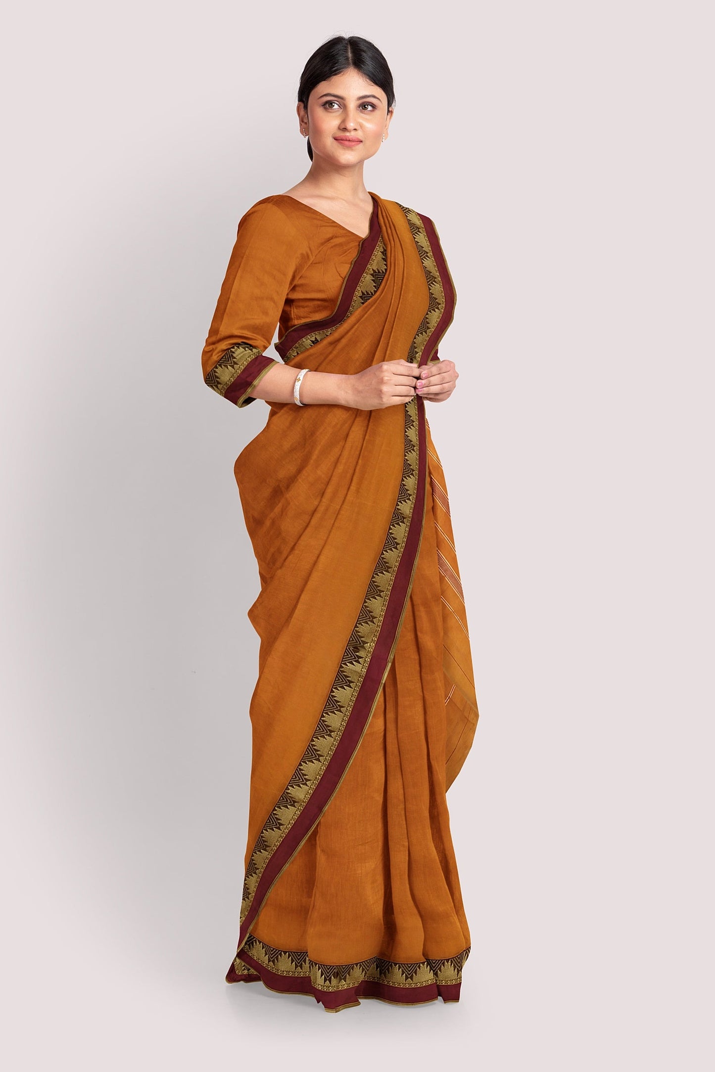 AADRIKA South Cotton Handloom Saree