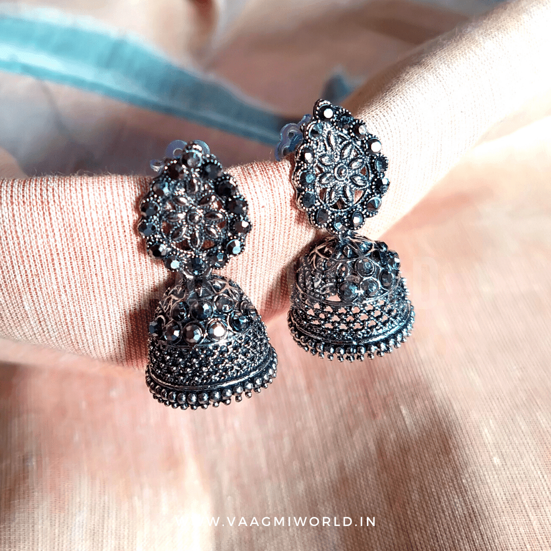 Vaagmi World AADVIKA Silver Oxidized Jhumki